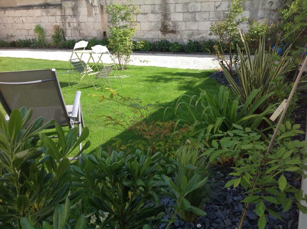 La Petite Echauguette Bed & Breakfast Jumelles  Bagian luar foto
